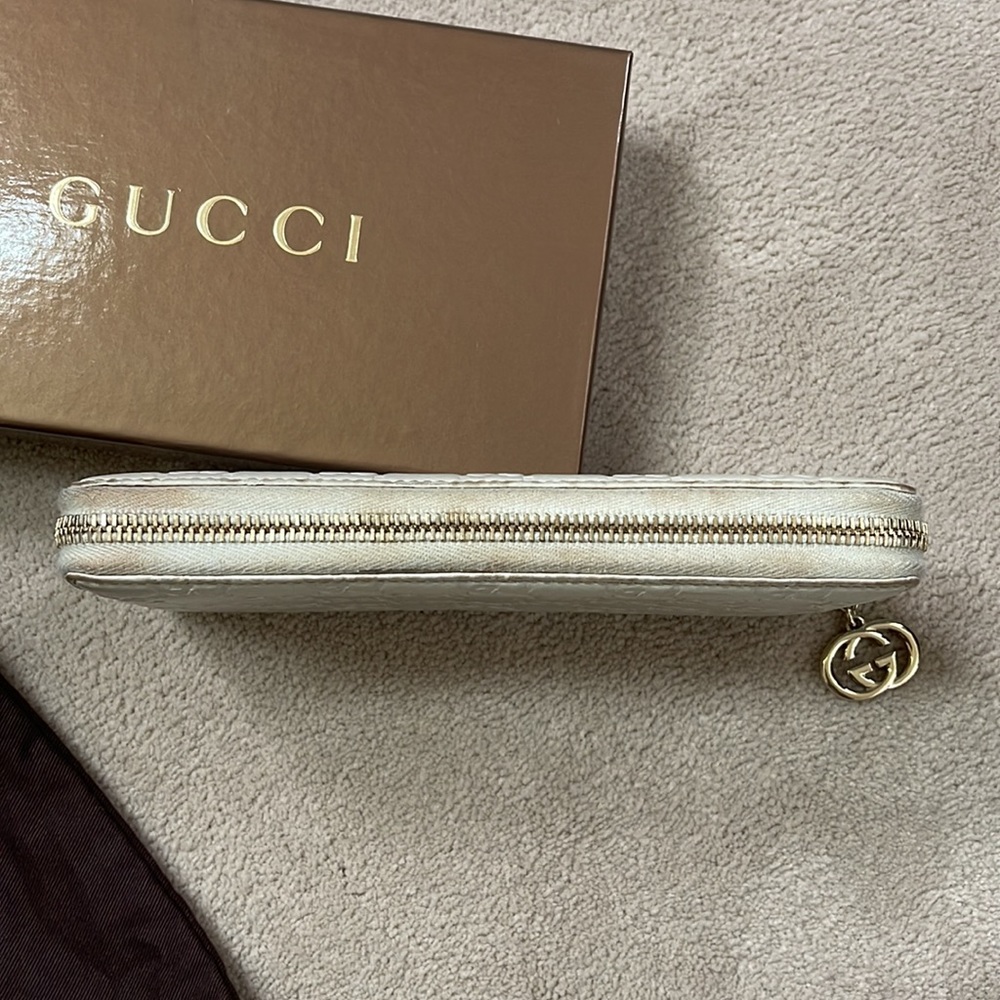Gucci Wallet - Picture 4 of 7